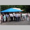 22_Auch draussen am Bierpavilllion ist viel los.jpg